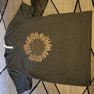 Bella-Canvas Leopard Sunflower graphic tee shirt